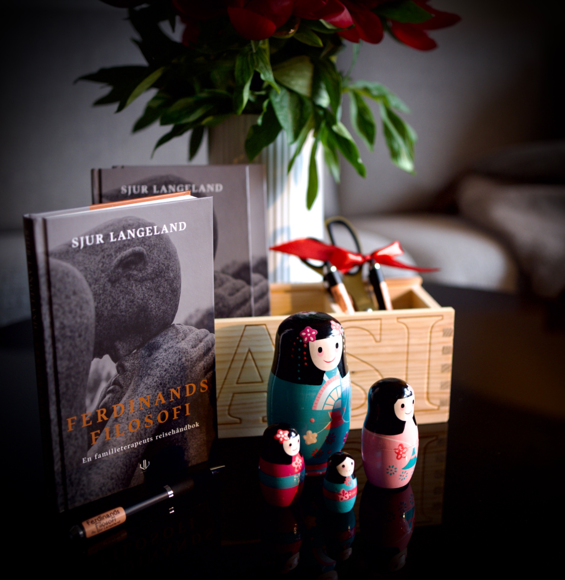 Babushka har sitt eget kapittel i boken. Min gamle har blitt borte, men under lanseringsfesten var jeg så heldig å få en ny.